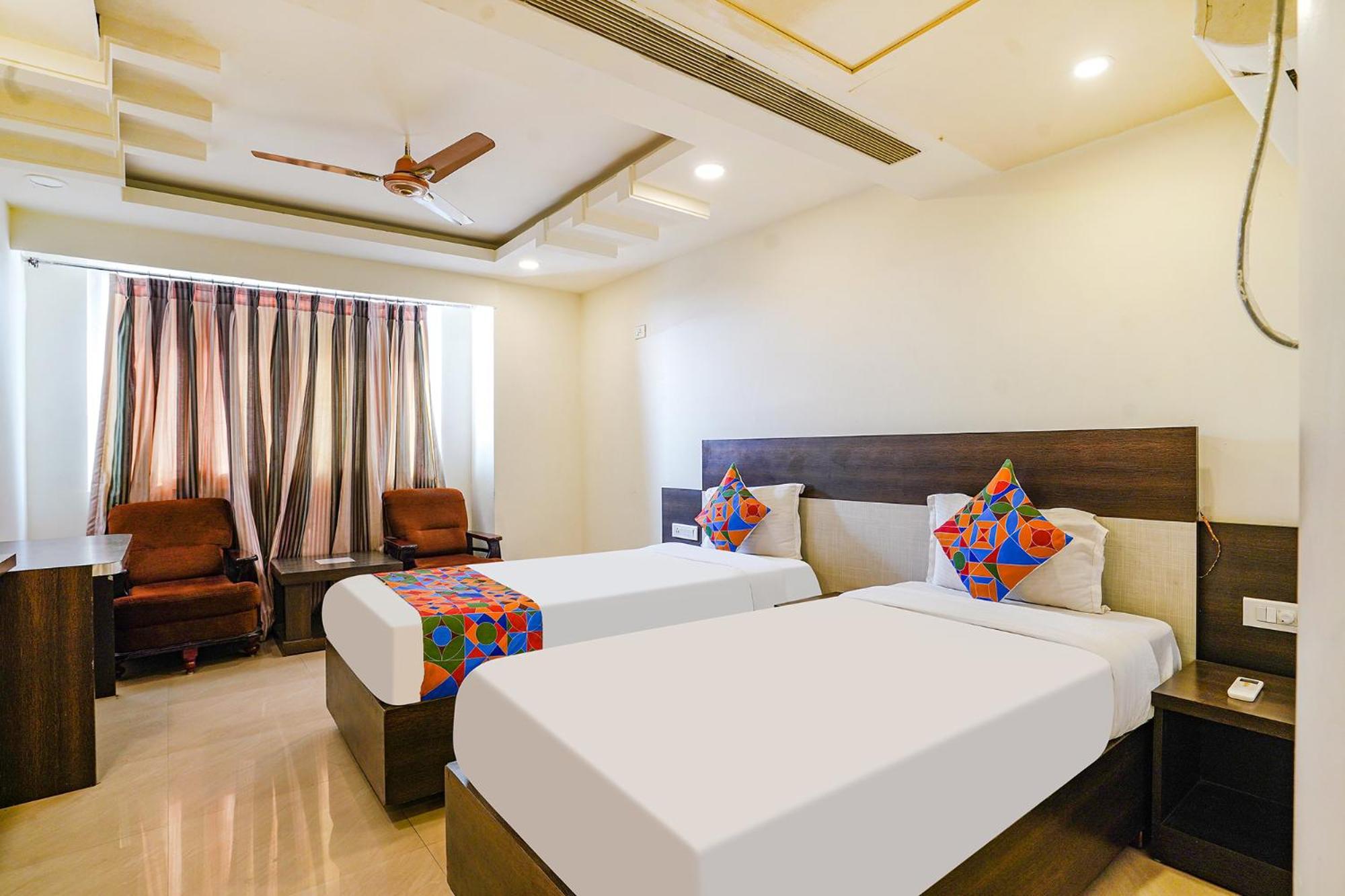 Fabhotel Golden Way Vijayawada Bagian luar foto